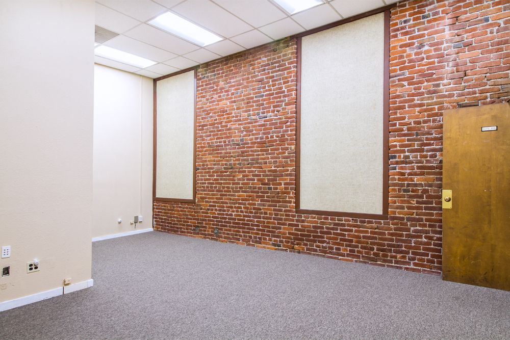 Value Add Investment: 36,017 SF Historic Oddfellows Building : 723-729 Main Street, Woodland, CA 95695